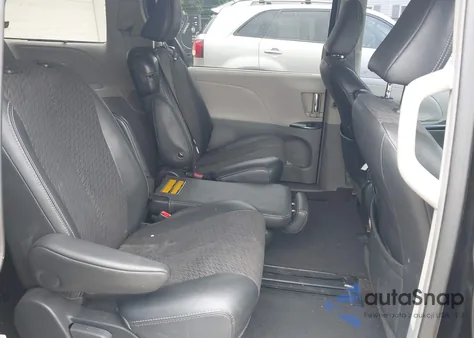 2011 Toyota Sienna Se из США, поврежденный, VIN 5TDXK3DC9BS119633